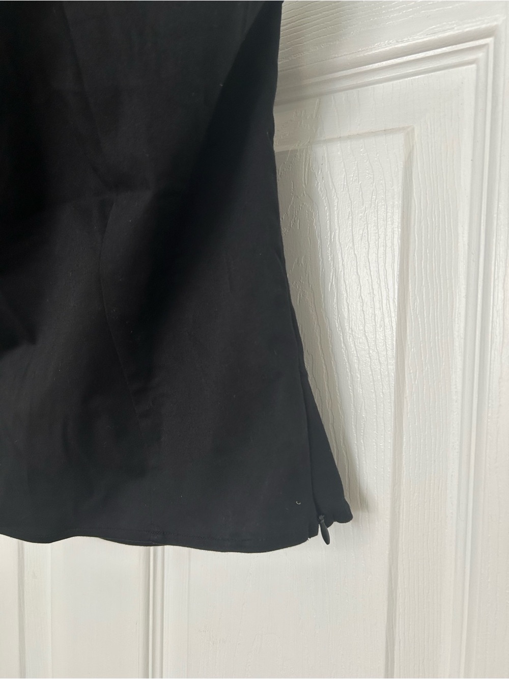 Maeve Structured Halter Top - Picture 9 of 14